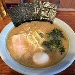 萬家 - 中ラーメン＋味玉