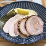 RAMEN MEIKIRA - チャーシューつけ麺1300円