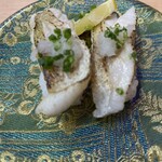 寿司本家 - 炙りノドグロ 