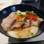 弘明寺丿貫 - 明太とろろ肉めしの肉とご飯