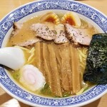 中華そば 青葉 - 特製中華そば。