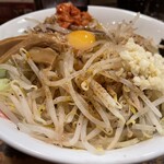 麺屋久兵衛  - 2024.11.17（日）訪問日
      汁なし ニンニクあり 大盛り無料（300g）
      990円（税込）
      （撮影者:主人）