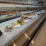 ル・ミリュウ - なかなか決められな〜い