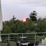 ル・ミリュウ - 夕日が沈むのが見えました