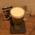 麹町いづみや しろ - あがりビール ・亀田 海苔ピーパック 