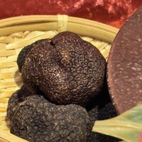 お肉屋 けいすけ 三男坊 - トリュフはどのタイミングで使うのかな？