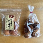 呉屋てんぷら屋 - 左：歩、右：呉屋