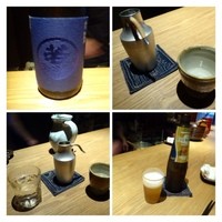 千翠 - お酒はビールと日本酒のみ。 
                余り辛口でなくスッキリした味わいの品を・・とお願しましたら「若」を出してくださいました。 
                山口の女性杜氏さんが作られているそうですよ。 