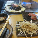 札幌成吉思汗 しろくま - 追加もやし必須