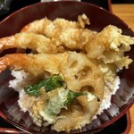 鶏魚酒場 炭治郎 - 海老天丼　８００円