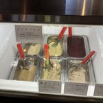 ピッコロット＆グリーンハウスカフェ - 6種類のジェラート達(^o^)