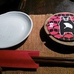 壽 - くまモンのコースターと赤い箸袋がイイ。