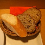 広島アンデルセン - 石窯焼き立てパン。いろんな種類のパンを頂けます。