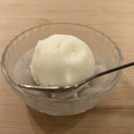 鮨辰巳 - ラフランスのシャーベット