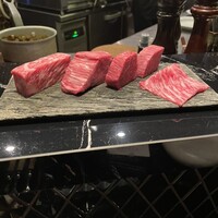 HIKARI - 