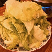 しゃぶしゃぶ・創作料理居酒屋 豚吟 栄店 - レタスの山ヤバす
