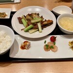 みこころ 無添加チャイナ935 - ●黒毛和種「千葉牛」と野菜の醤油香り炒め