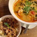 タイ料理 タイダイニングプラーローマー - 