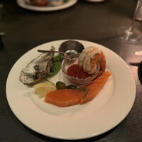 ロウリーズ・ザ・プライムリブ 恵比寿ガーデンプレイス店 - 