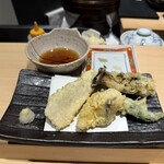 赤坂 鮨 天ぷら 祇園いわい - 天麩羅(海老芋、万願寺とうがらし、新潟の南魚沼大凪しめじ、甘鯛)