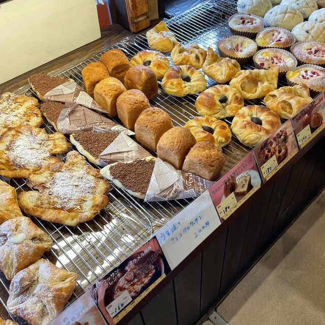 ぼん・ぼん 松原店 （Bon・Bon） - 河内天美/パン | 食べログ