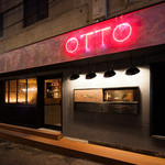 クッチーナ　オット