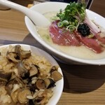 Rock’anDo - 本鮪の長芋ビシソワーズ＋バイ貝の炊き込みご飯