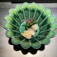 鮨 惣五郎 - カワハギ肝和えとあん肝三つ葉を添えて