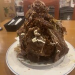 LAUNA - 牛肉ハミ出丼