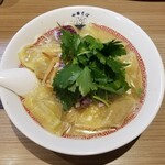 Rock’anDo - さんま煮干ワンタン麺（しお）