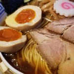 塩そば専門店 桑ばら - 親鶏鶏油とほぐし身ホタテ貝柱の中華そば