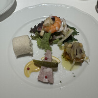 マンジャーモ - 