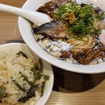 Rock’anDo - にしんなめこそば＋山菜ご飯