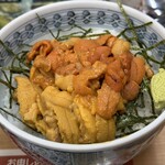 どんぶり屋 - 雲丹丼3960円