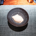 蒼 - 比内地鶏卵と花の香酒造 赤酒のアイスクリーム