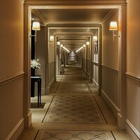 丸の内一丁目 しち十二候 - 