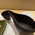 鮨 七海 - 日本酒。片口が素敵