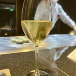 鉄板焼 石狩 - グラスワイン白
