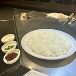 鉄板焼 石狩 - シェフ特製ガーリックライス