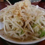 子豚らぁめん　700円（新価格）