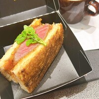 東京焼肉いのうえ 銀座店 - 黒毛和牛シャトーブリアンサンド