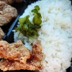 鹿沼まちの駅弁 もうもう亭 - 漬物は潔くこれだけ