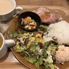 Cafe Bougnat Bougnat ブリーゼブリーゼ