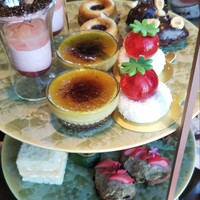 ポム・ダダン - 