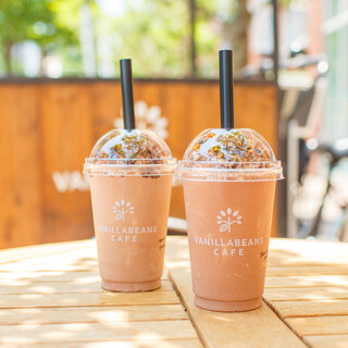 デザート感覚で満喫できる、自慢のチョコレートドリンクも充実◎