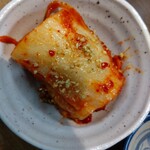 浪花焼肉 肉タレ屋 - 今日は ミニ キムチを注文させていただきました　