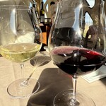 TRAIN SUITE 四季島 - ワイン赤と白