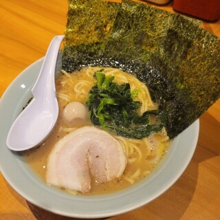 魂心家ヴェノムコラボどんぶり 黒 口コミ一覧 : 横浜家系ラーメン 魂心