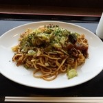 長田本庄軒 - オーソドックスな”ぼっかけ焼きそば”