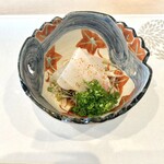 天婦羅 桂 いし坂 - クエの湯引き